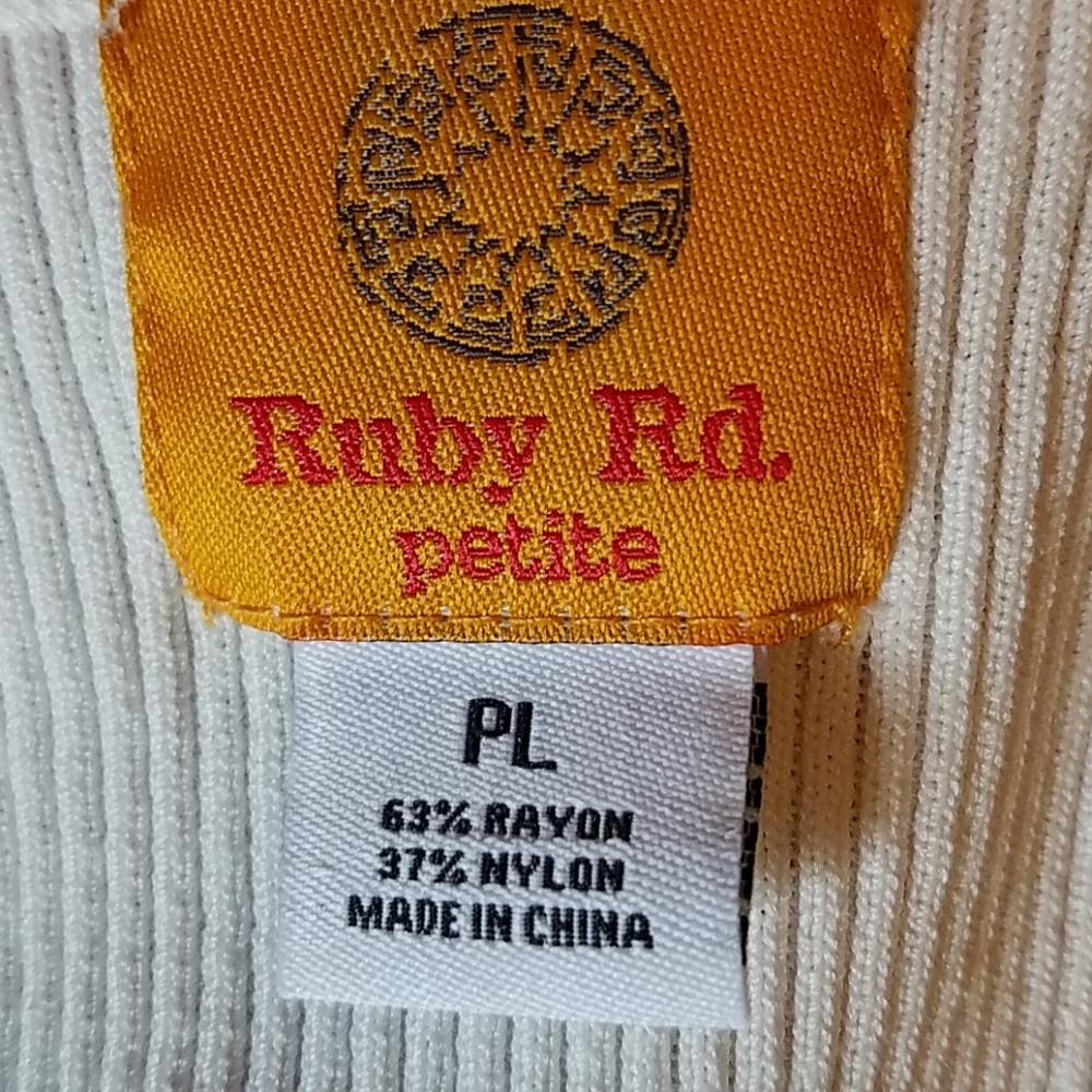 Ruby Rd. Petite Sleeveless Top Size PL - Picture 7 of 8